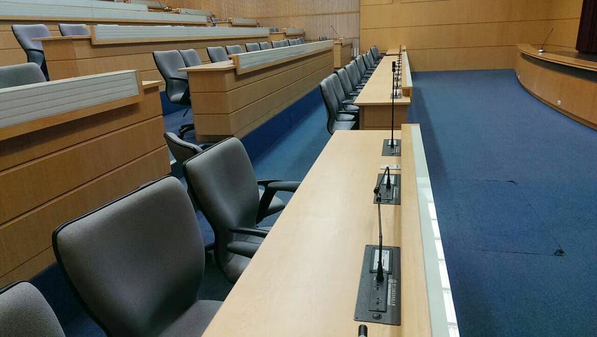 Read more about the article 高雄海洋科技大學大仁樓及致遠樓多功能會議室實績- FCS-6300會議系統