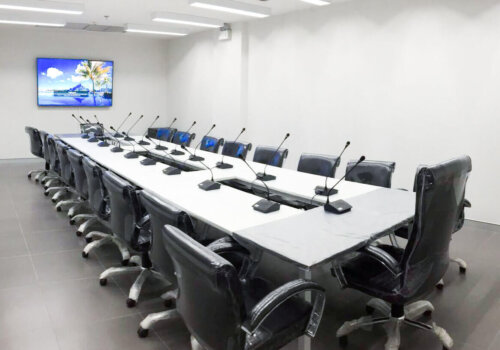 泰國拉賈曼加拉理工大學選用EDC-1000 & UFO-2000會議系統解決方案